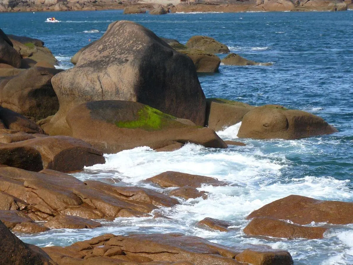 Appartement 3 Etoiles A Perros-Guirec, Plage De Trestraou, 2-4 Pers, Parking Inclus, Proche Thalasso - Fr-1-542-44 Διαμέρισμα Perros-Guirec